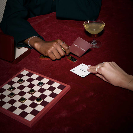 How To: Host the perfect games night-Astrid & Miyu