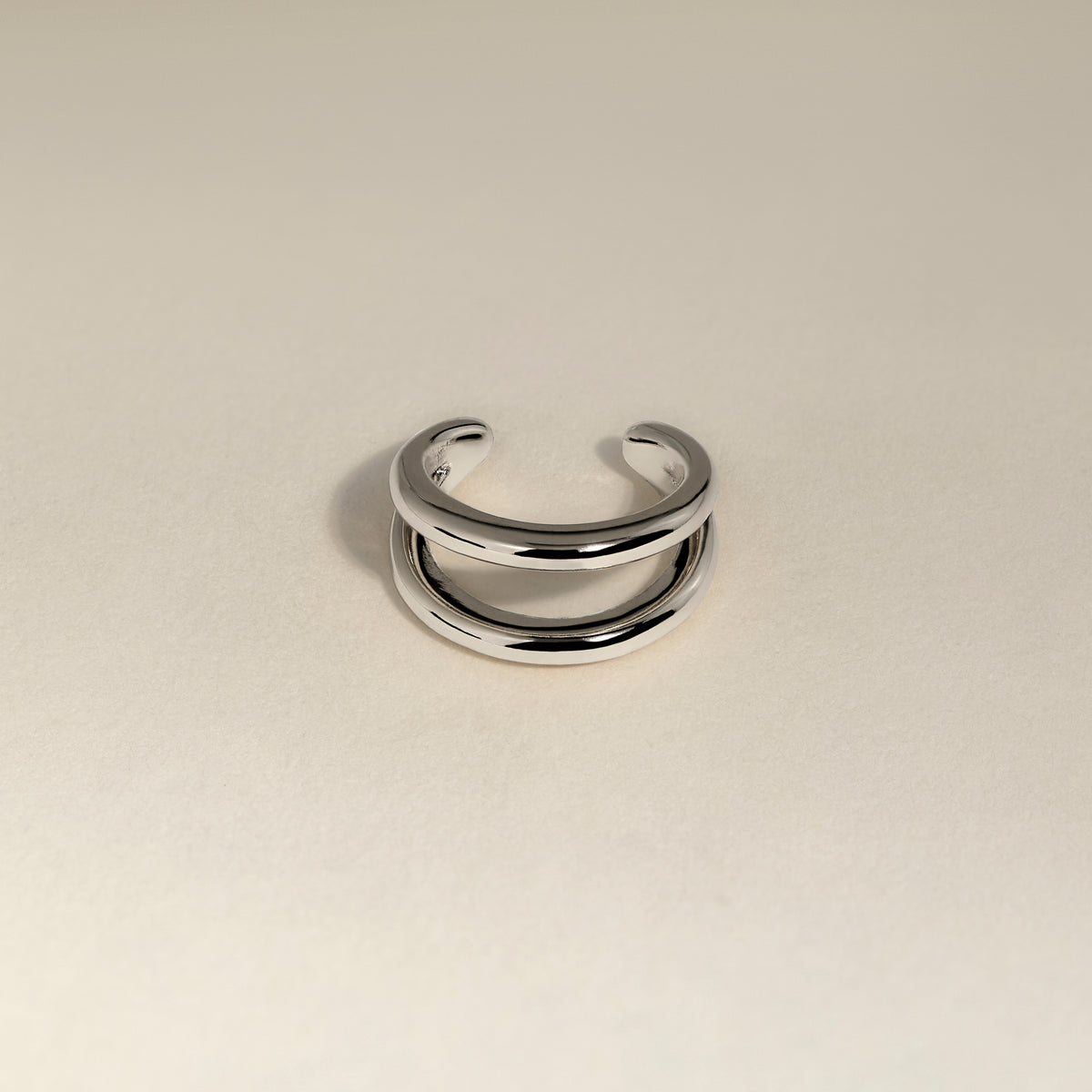 Illusion Essential Ear Cuff in Silver-Astrid & Miyu
