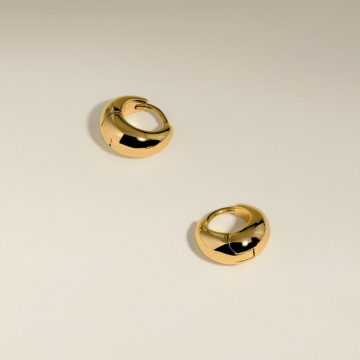 Dome Huggies in Gold-Astrid & Miyu