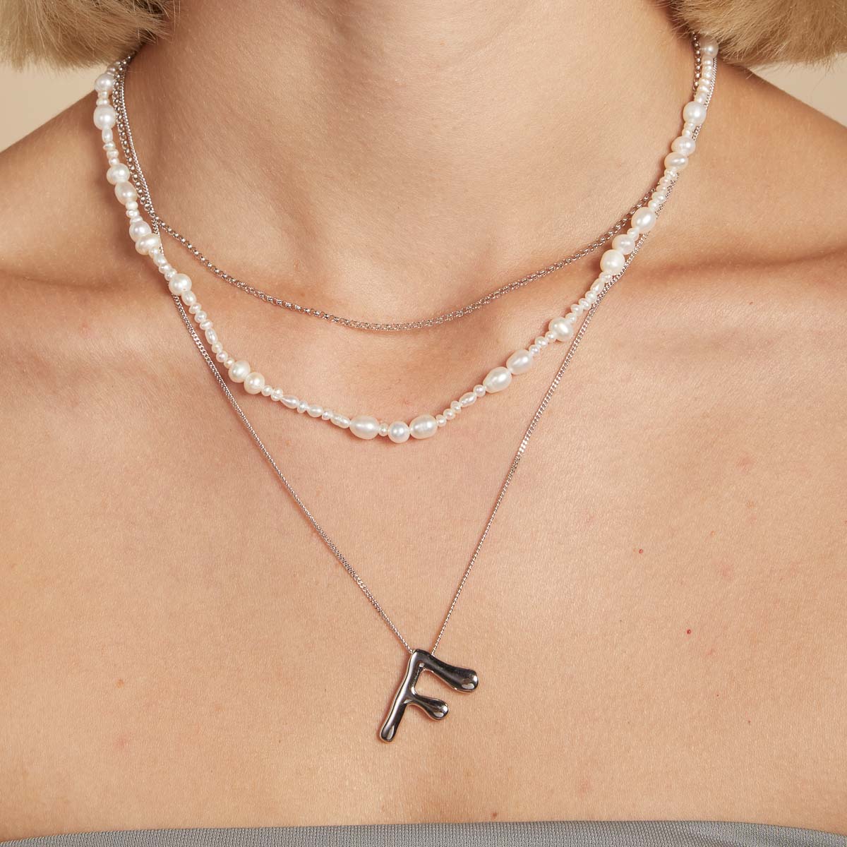 Initial Pendant Necklaces - F Initial Bold Pendant Necklace in Silver - Pendant Necklace - Astrid & Miyu