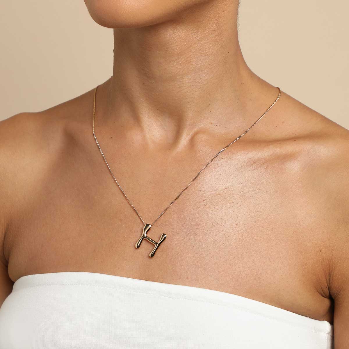 18k Gold Plated Jewellery - H Initial Bold Pendant Necklace in Gold - Pendant Necklace - Astrid & Miyu