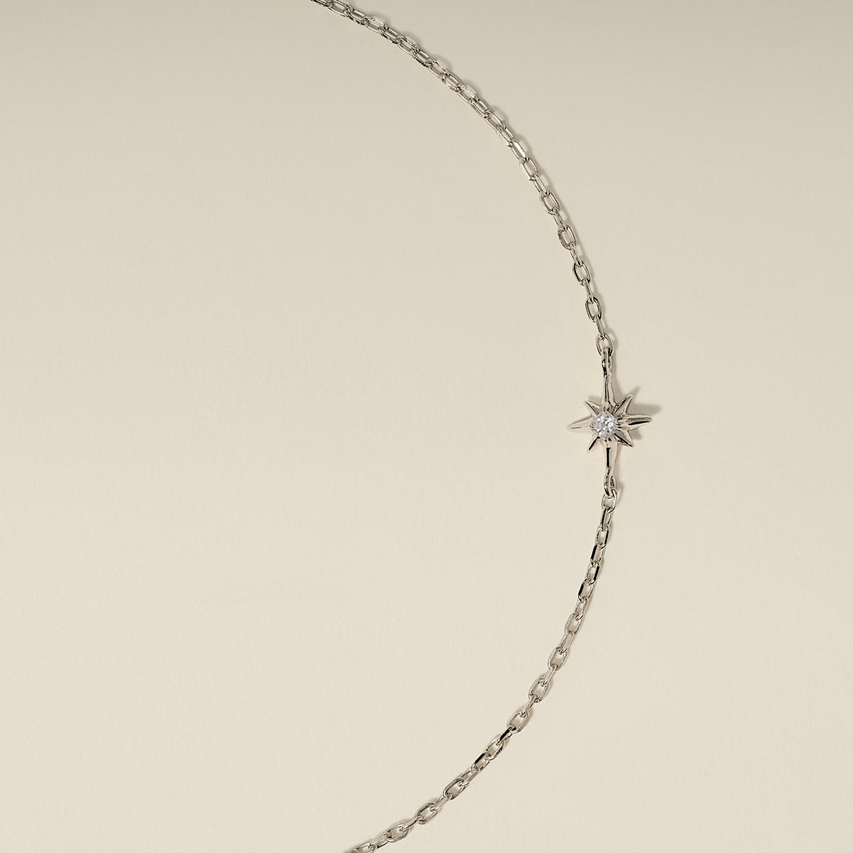 Shooting Star Pendant Bracelet in Silver-Astrid & Miyu