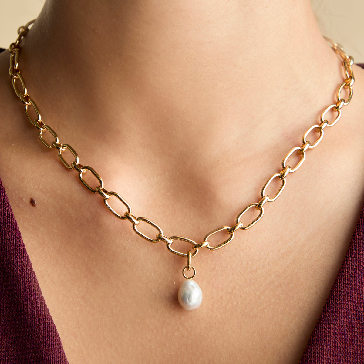 Grey Pearl Charm-Astrid & Miyu