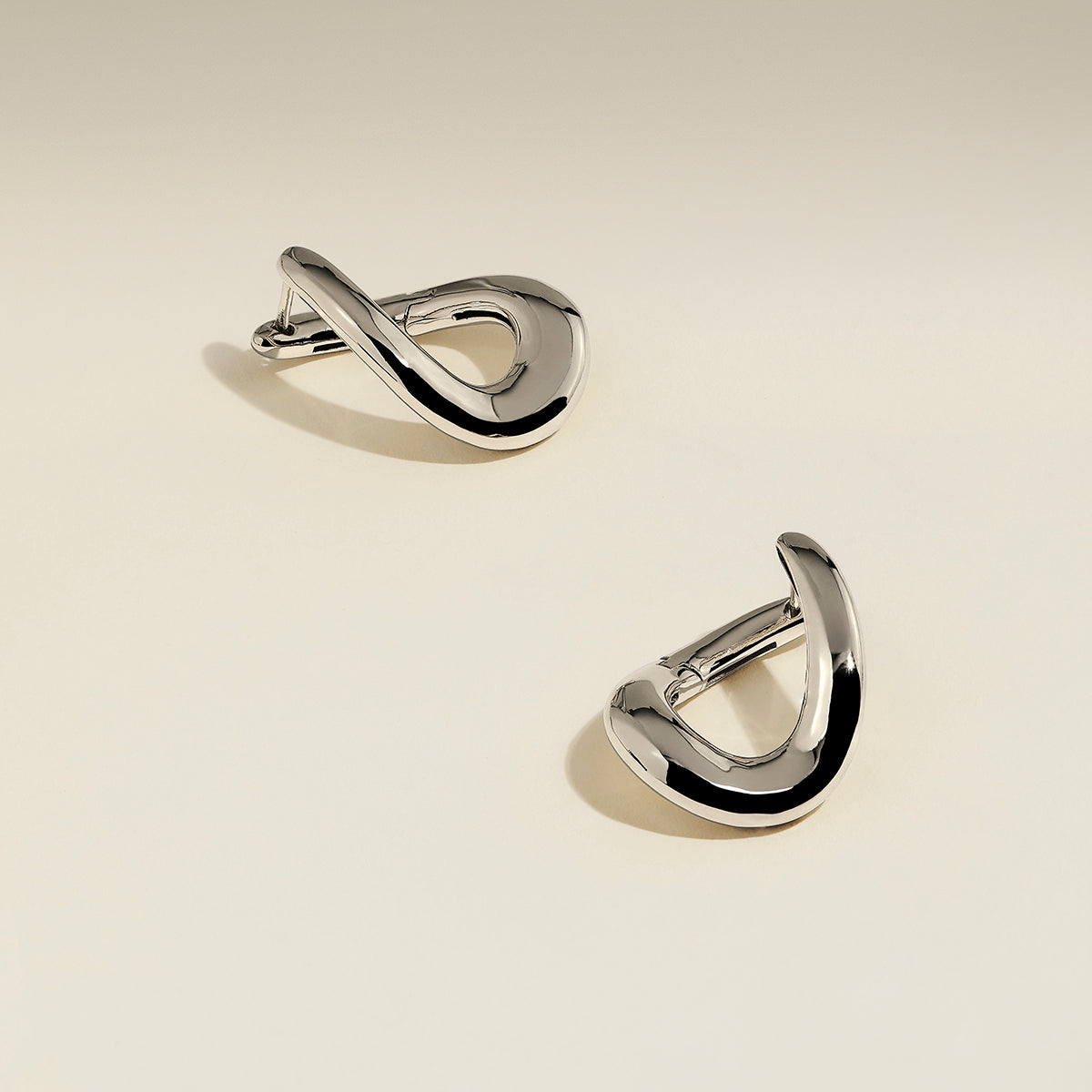 Molten Large Hoops in Silver-Astrid & Miyu