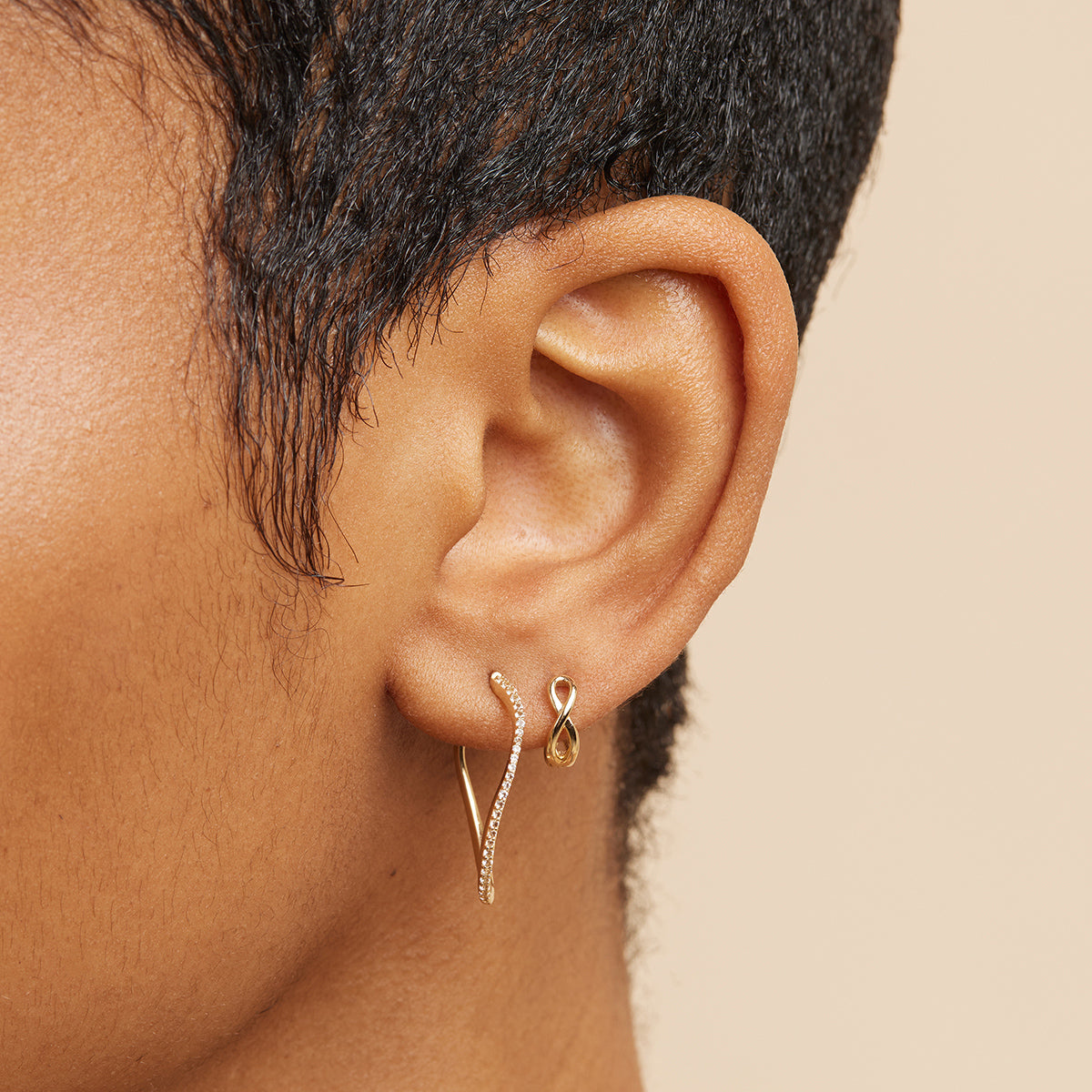 Earrings - Infinite Huggies in Solid Gold - Huggies - Astrid & Miyu