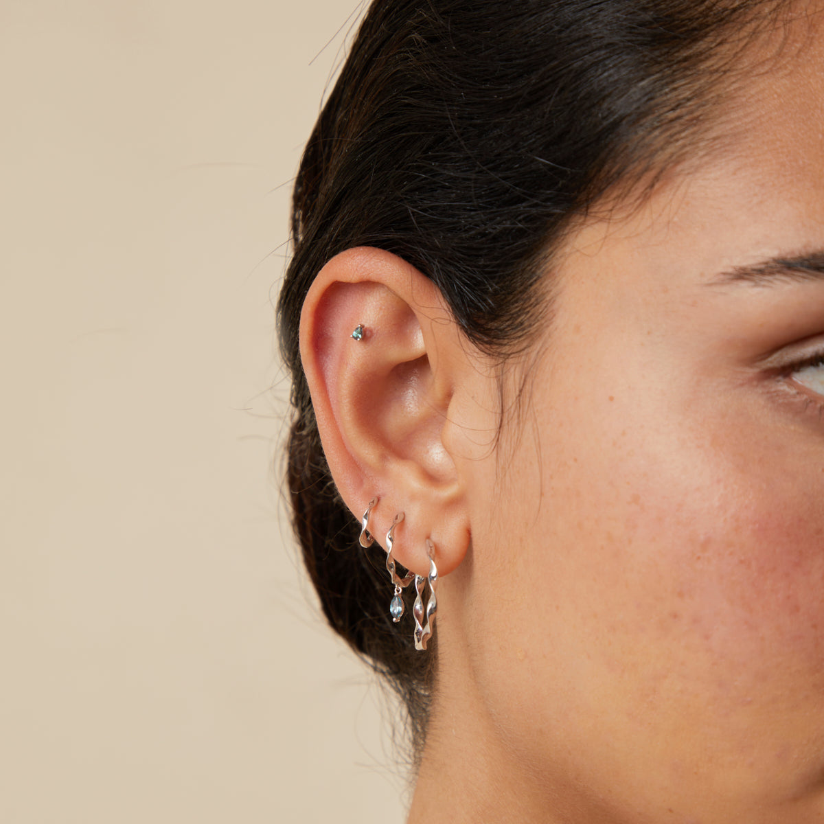 Flat Back Labret Studs - Alexandrite Pear Piercing Stud in Solid White Gold - Piercing Stud - Astrid & Miyu