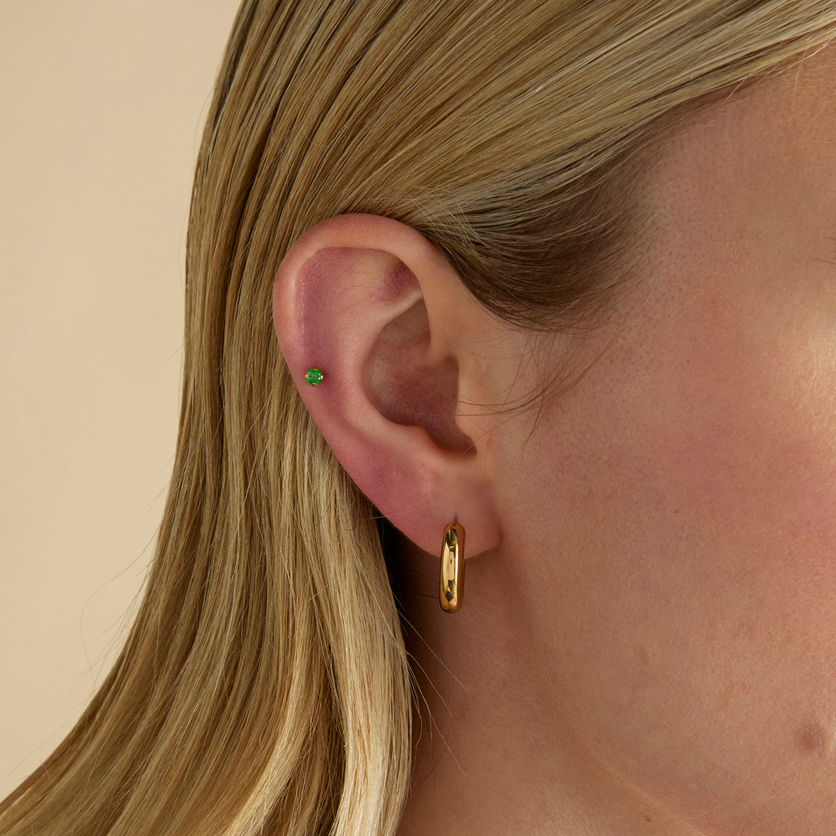 Conch Piercing Jewellery - Green Titanium Piercing Stud in Gold - Piercing Stud - Astrid & Miyu