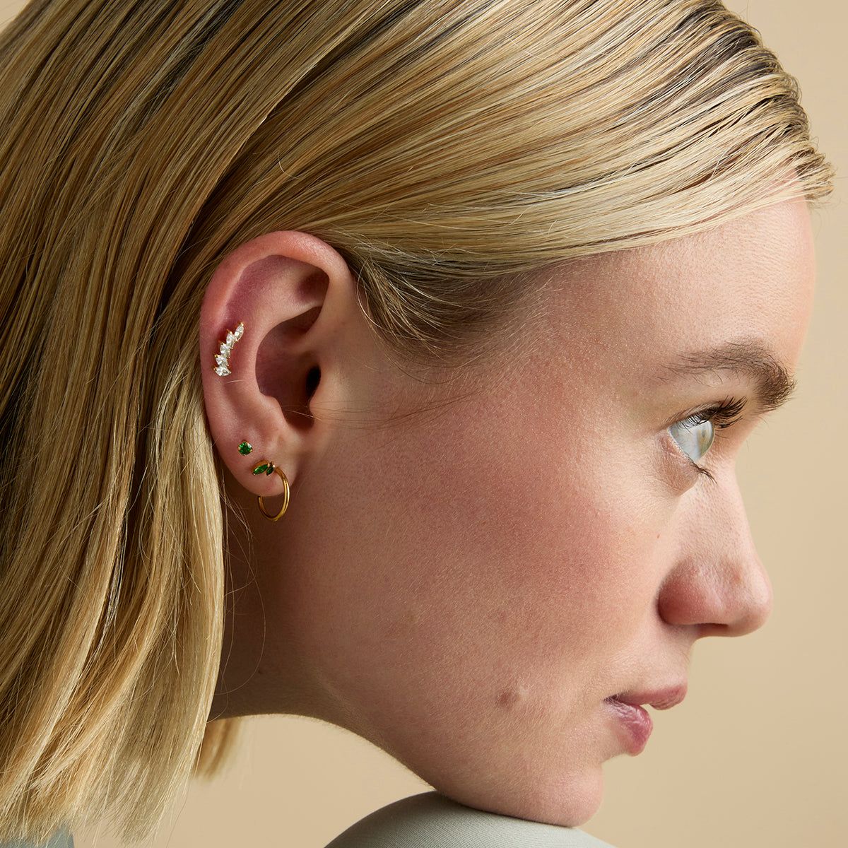 Conch Piercing Jewellery - Curved Marquise Titanium Piercing Stud in Gold - Piercing Stud - Astrid & Miyu