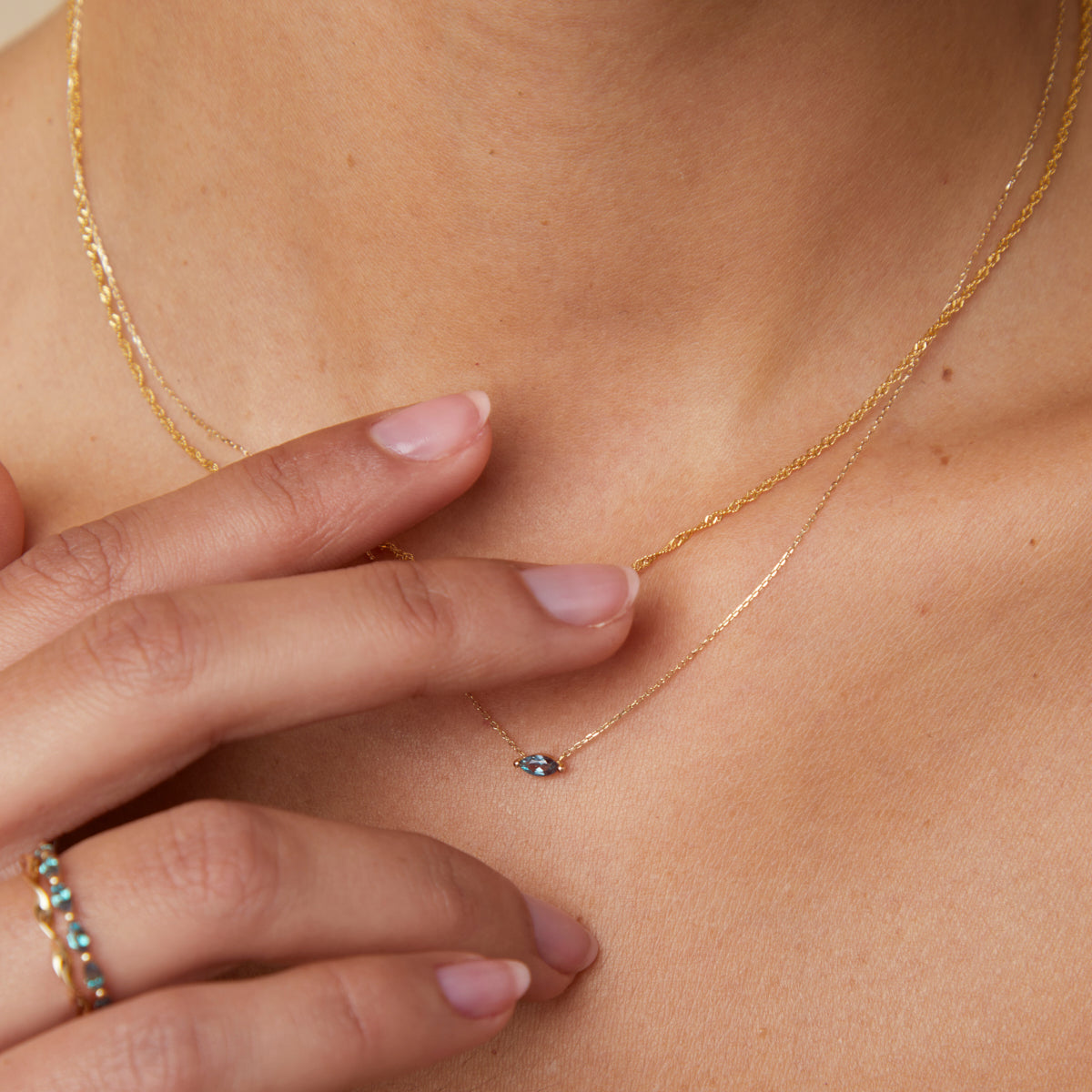 Gemstone Jewellery - Alexandrite Marquise Necklace in Solid Gold - Charm Necklaces - Astrid & Miyu