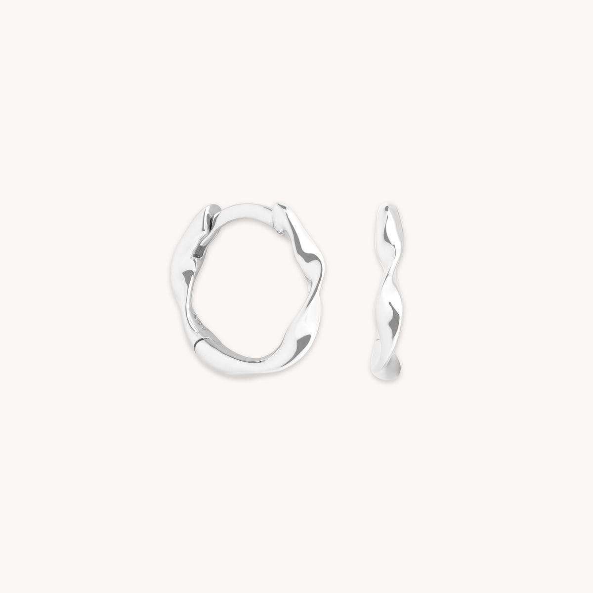 Earrings - Twist Huggies in Solid White Gold - Huggies - Astrid & Miyu