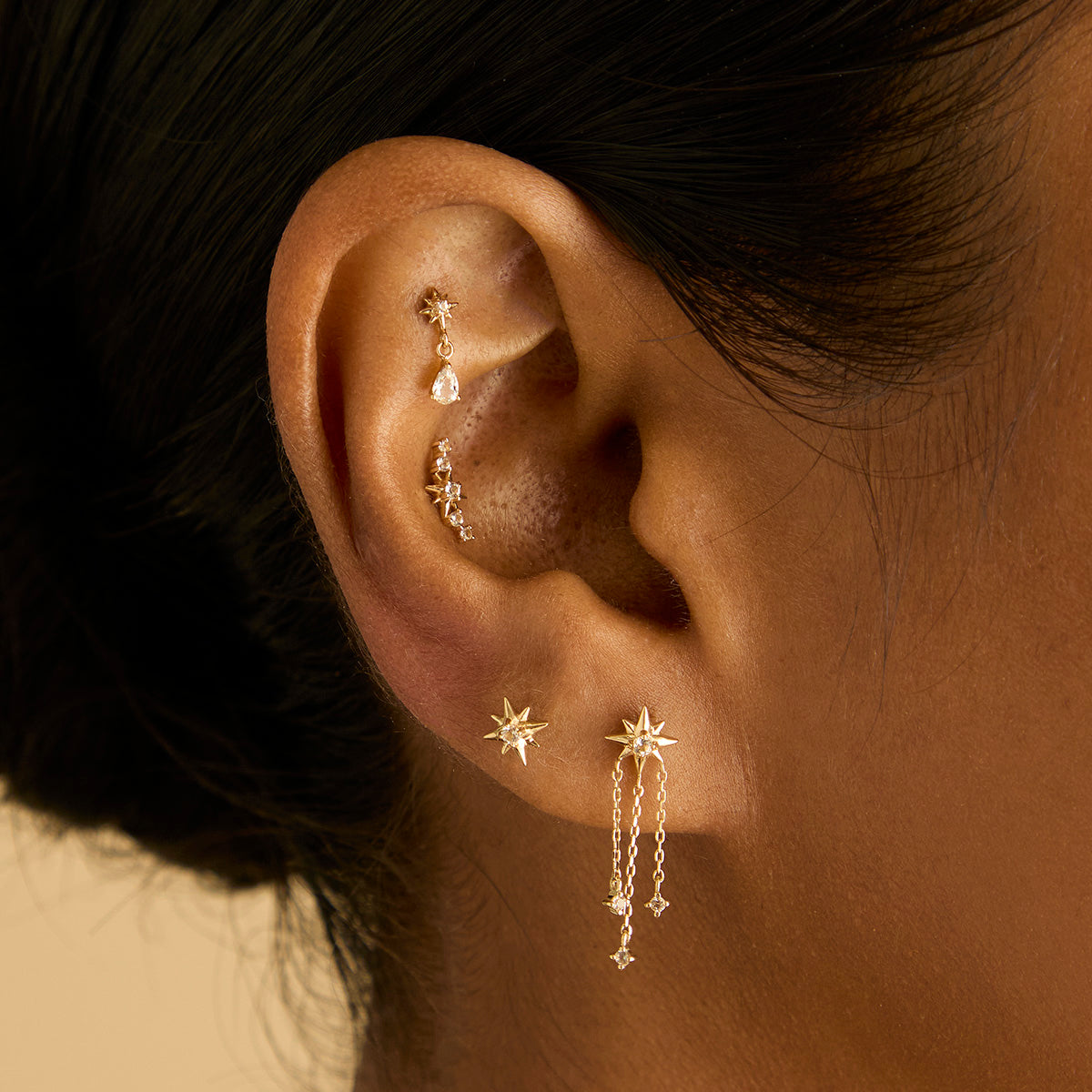 April White Topaz - White Topaz Star Studs in Solid Gold - Stud Earrings - Astrid & Miyu