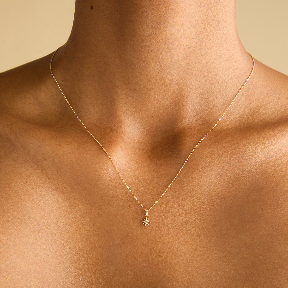 April White Topaz - White Topaz Star Pendant Necklace in Solid Gold - Pendant Necklaces - Astrid & Miyu