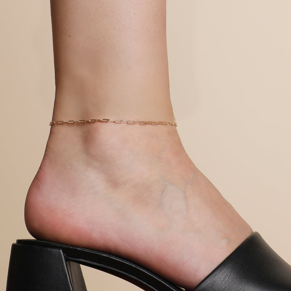 Piccadilly Chain Anklet in Solid Gold-Astrid & Miyu