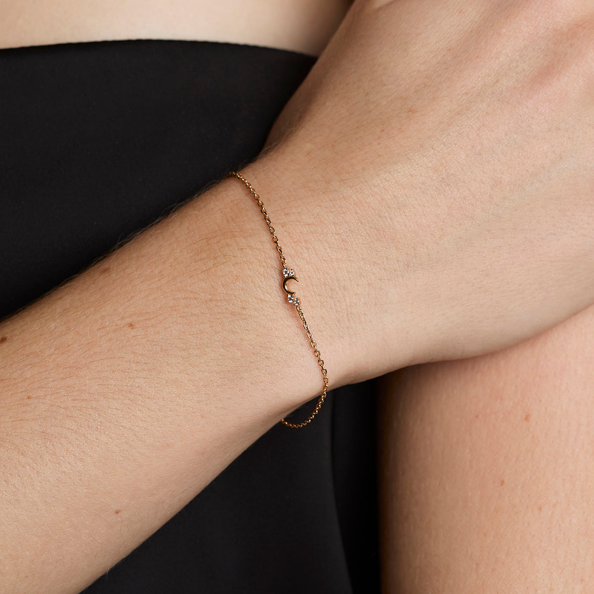 Crescent Moon Pendant Bracelet in Gold-Astrid & Miyu