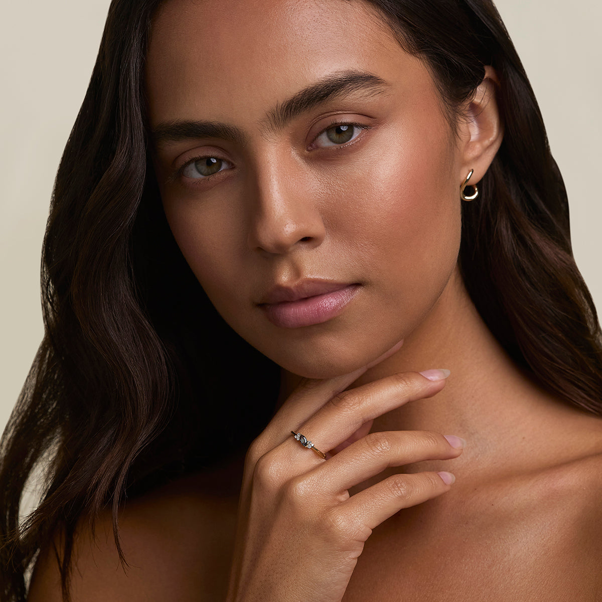 Alexandrite June Birthstone Milestone Ring in Solid Gold-Astrid & Miyu