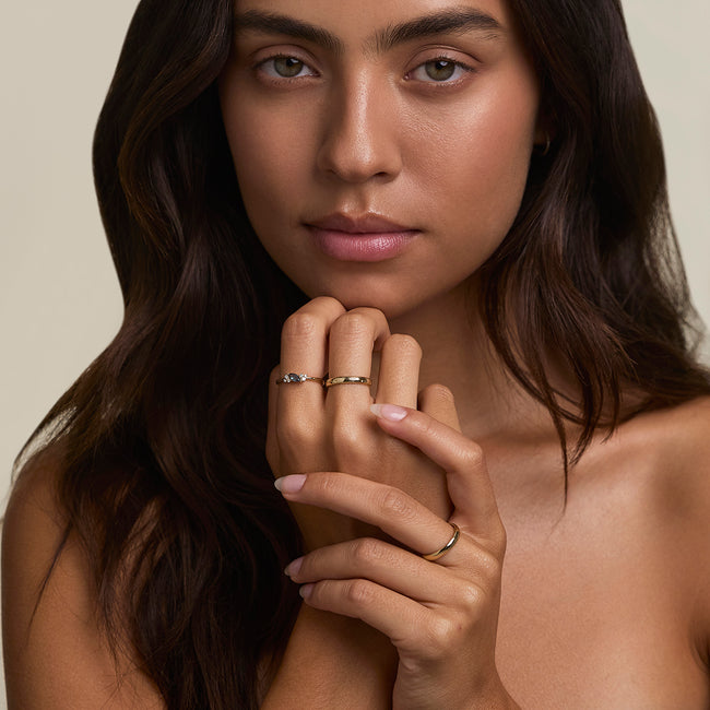 Alexandrite June Birthstone Milestone Ring in Solid Gold-Astrid & Miyu