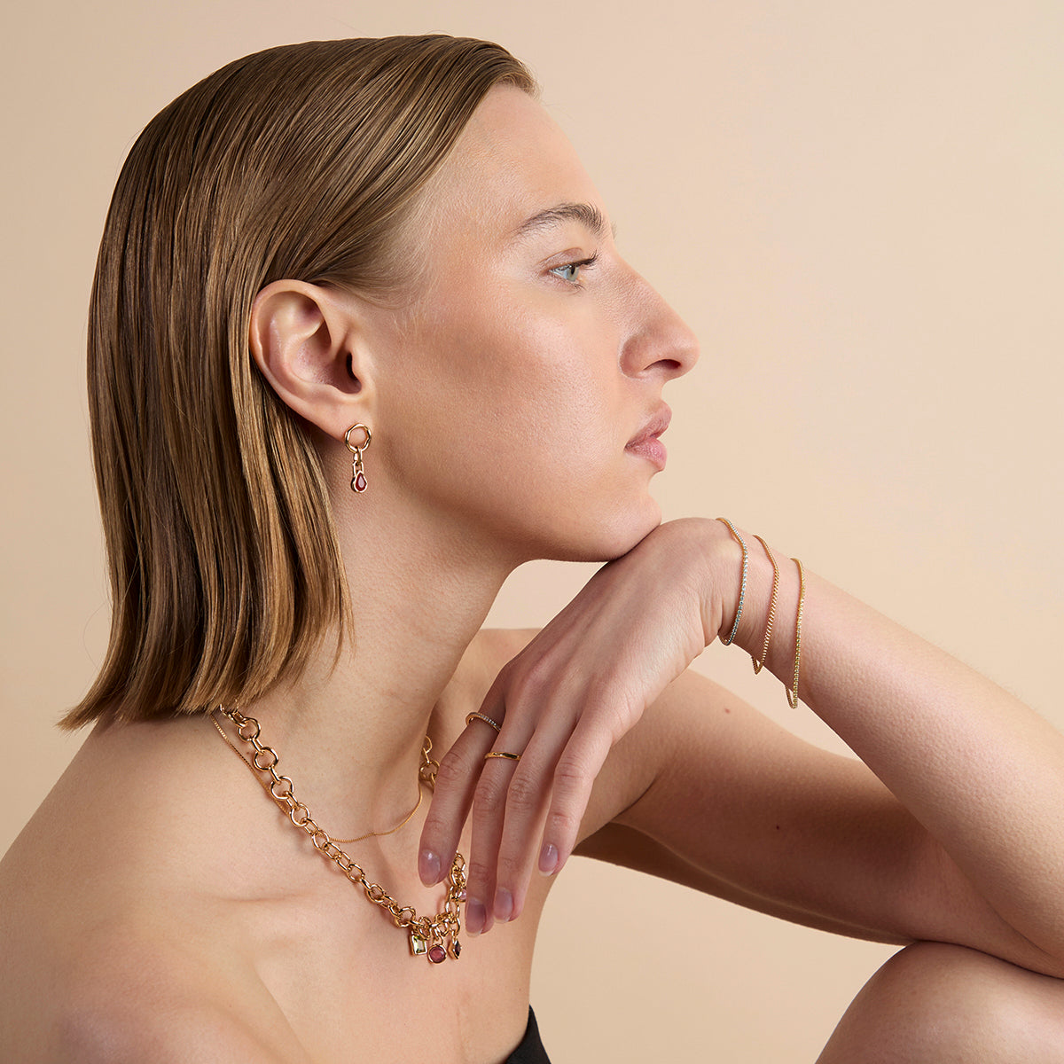 Essential Curb Chain Bracelet in Gold-Astrid & Miyu