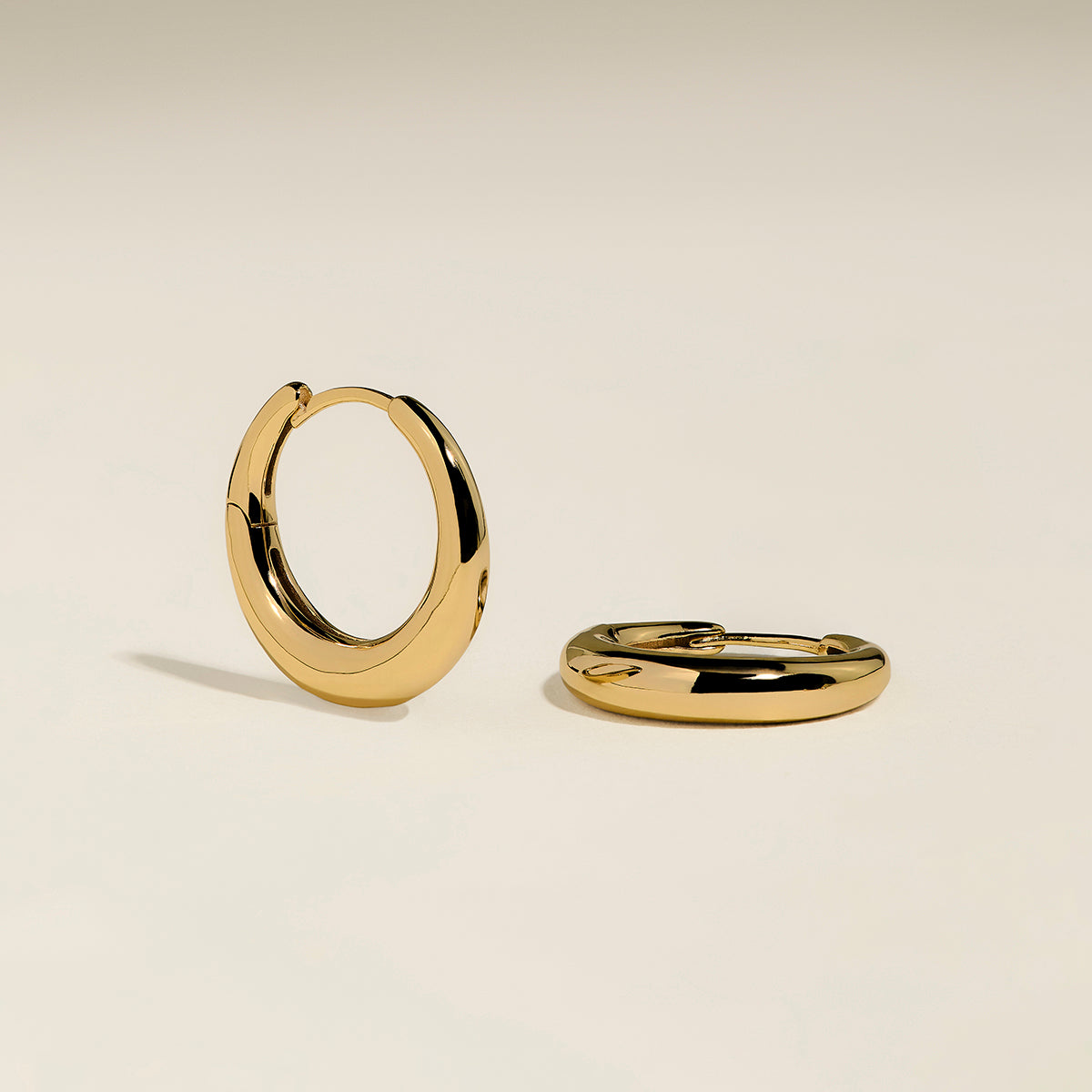 Dome Medium Hoops in Gold-Astrid & Miyu
