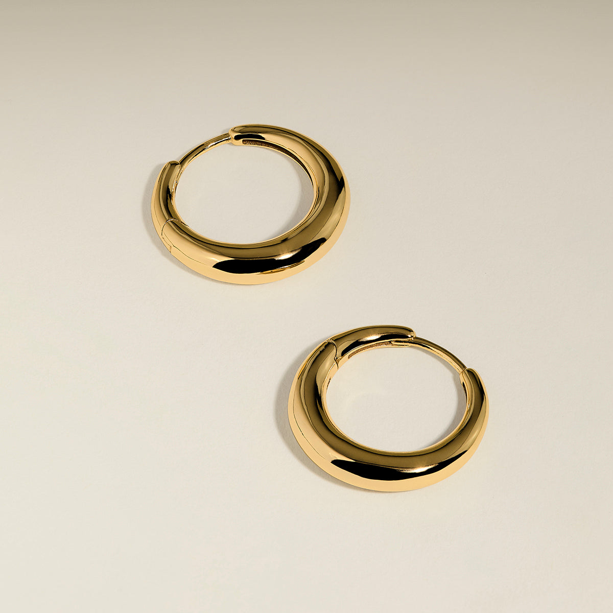Dome Medium Hoops in Gold-Astrid & Miyu