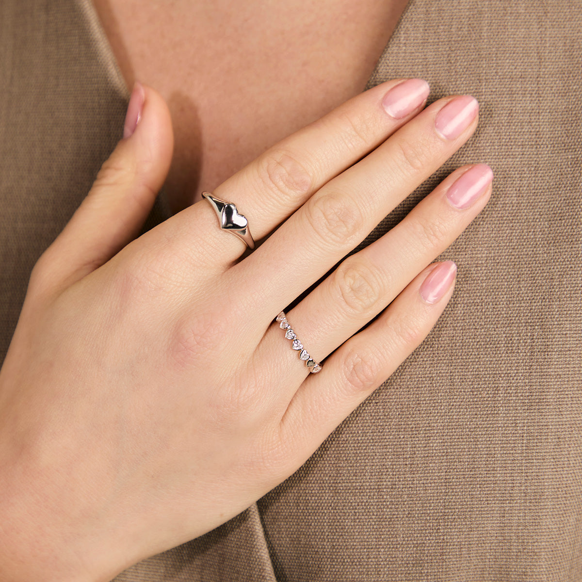 Destiny Collection - Heart Bezel Band Ring in Silver - Band Rings - Astrid & Miyu