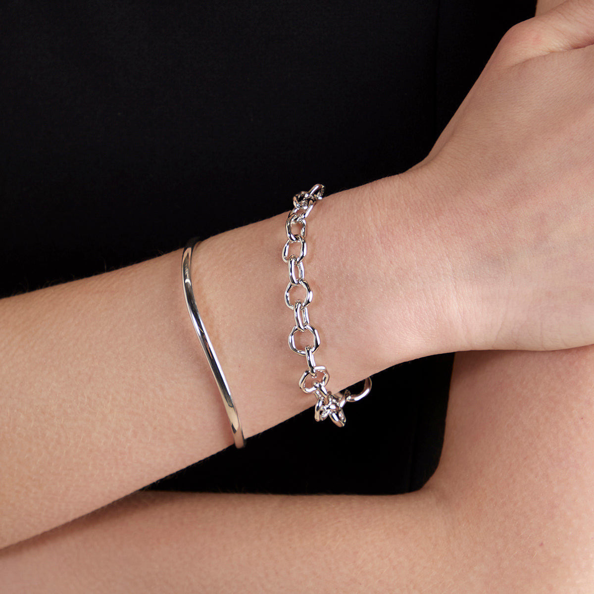 Molten Link Bracelet in Silver-Astrid & Miyu