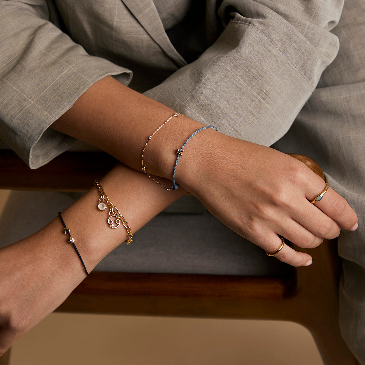 Story Strand Bracelet in Black-Astrid & Miyu