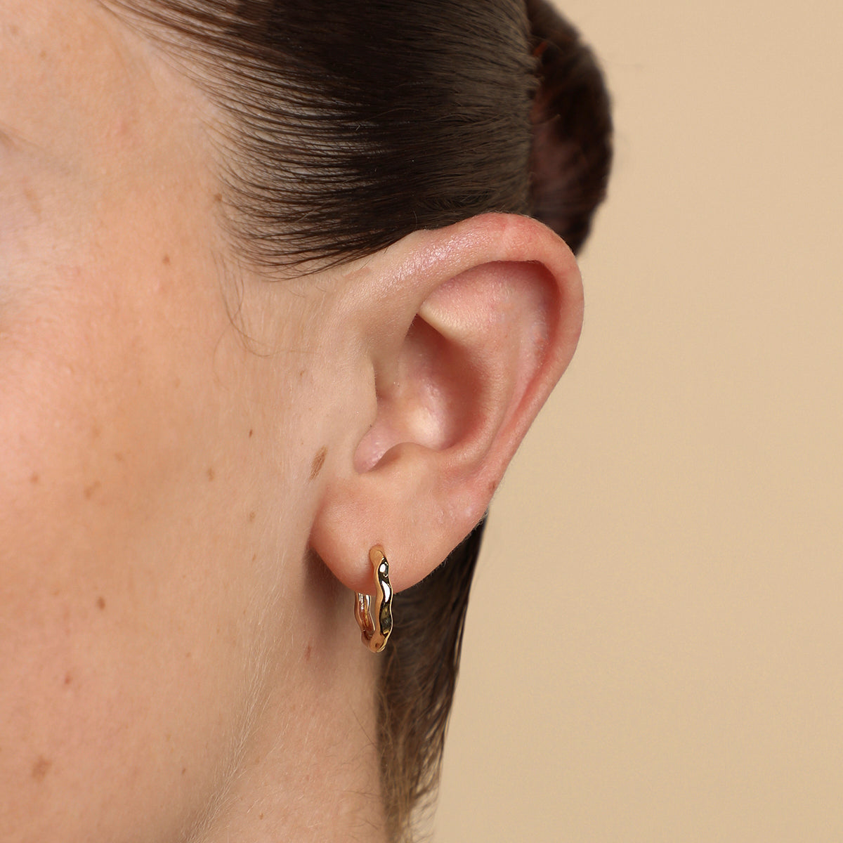 Molten Hoops in Solid Gold-Astrid & Miyu