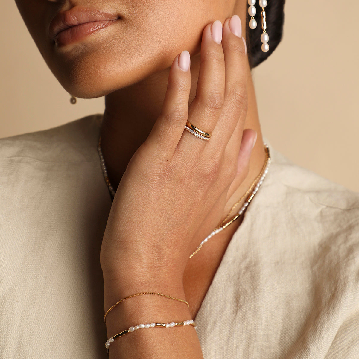 Molten Pearl Bracelet in Gold-Astrid & Miyu