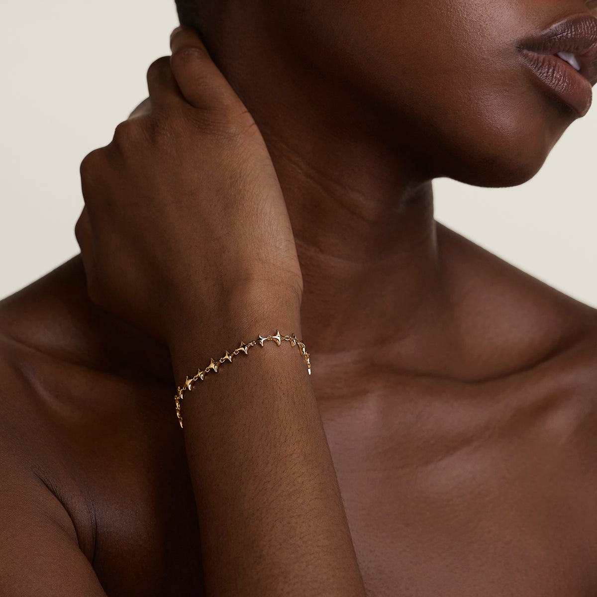 Cosmic Star Chain Bracelet in Gold-Astrid & Miyu