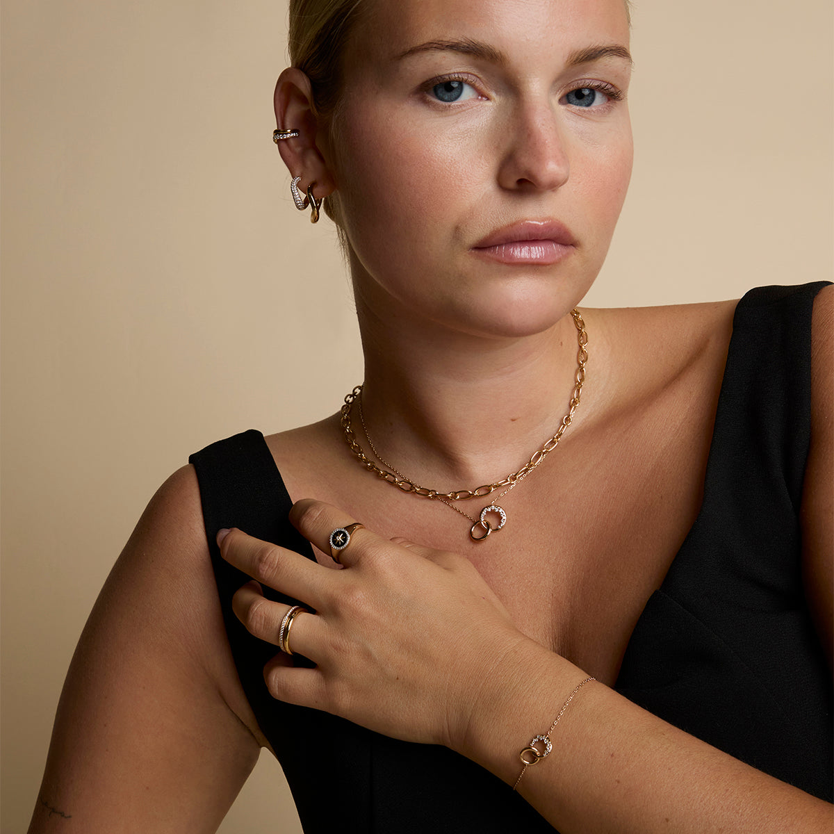 Orbit Crystal Pendant Bracelet in Gold-Astrid & Miyu