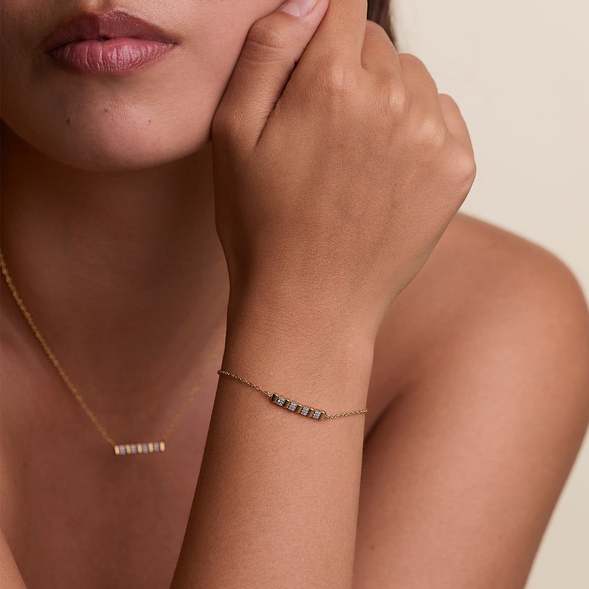 Crystal Ridged Bar Pendant Bracelet in Gold-Astrid & Miyu