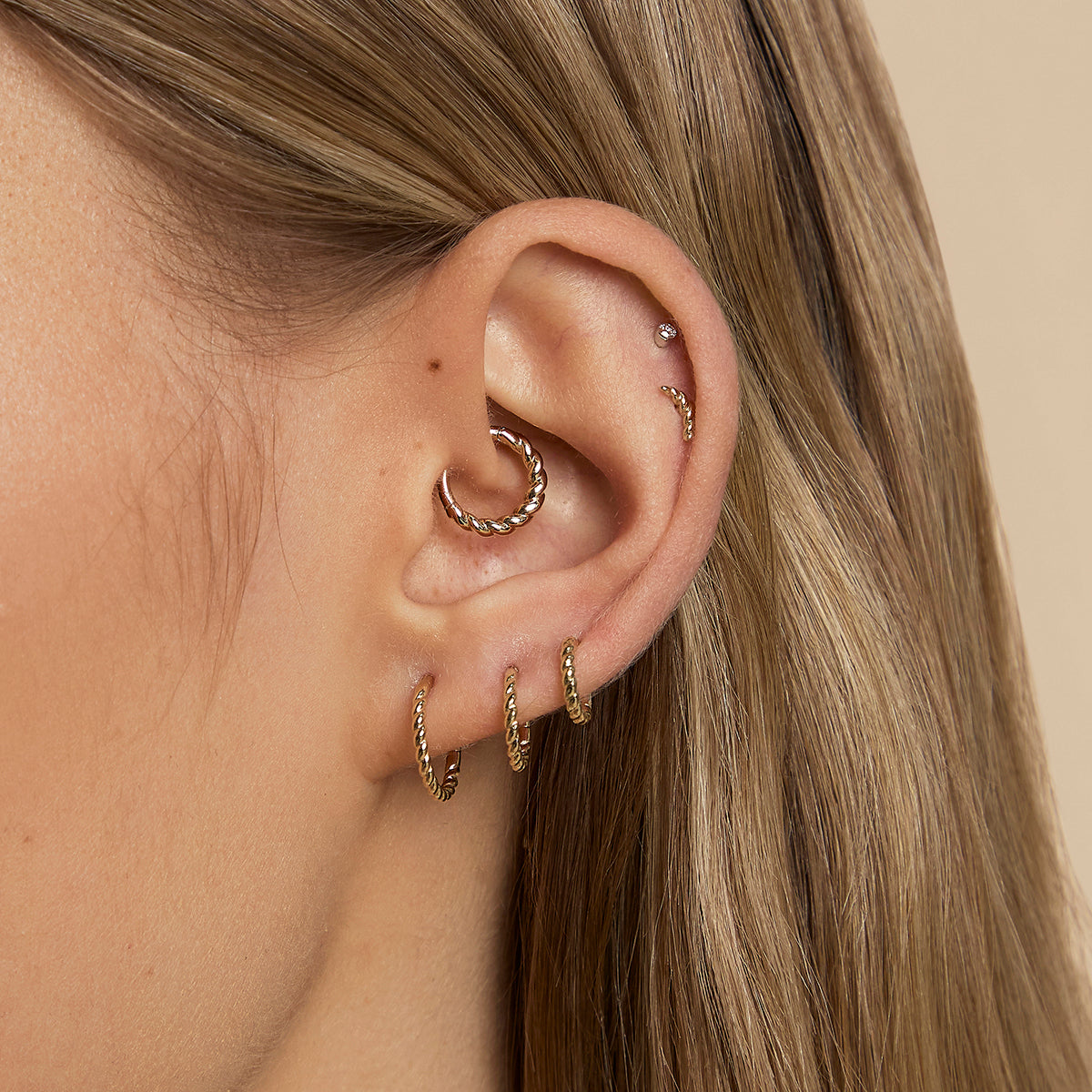 Rope Daith Ring in Solid Gold-Astrid & Miyu