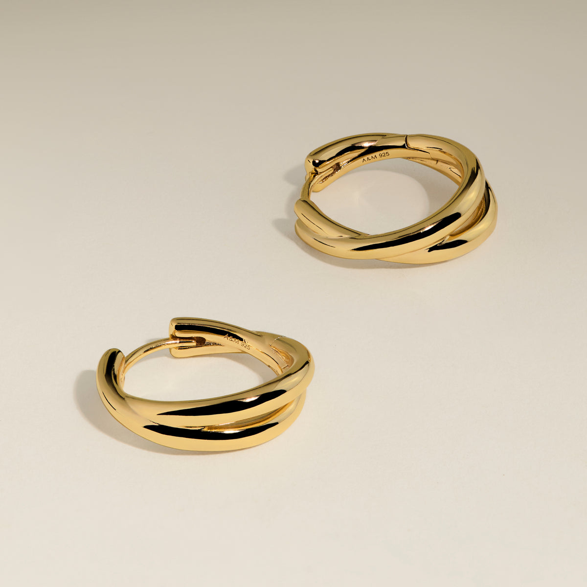 Crossover Illusion Hoops in Gold-Astrid & Miyu