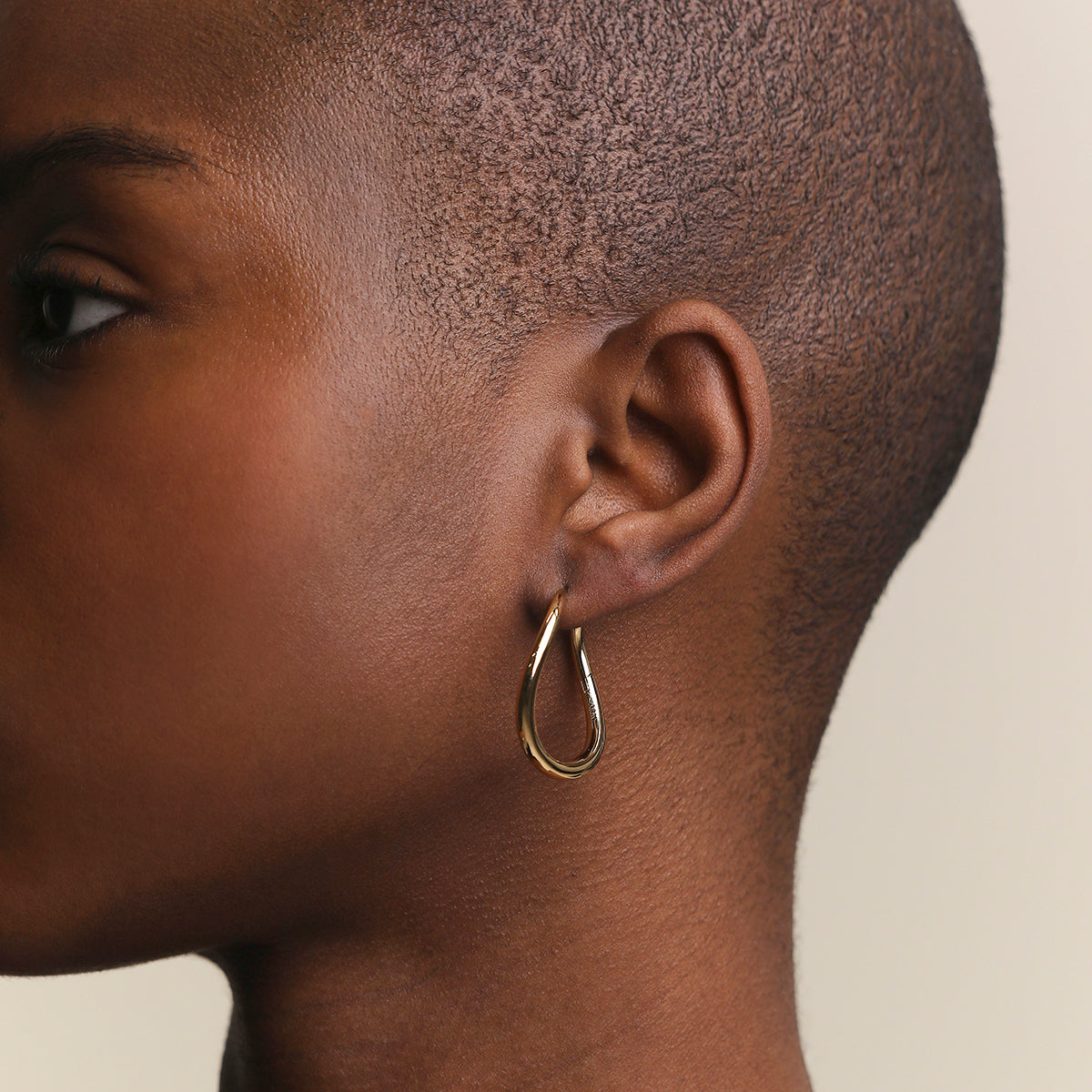 Wave Large Hoops in Gold-Astrid & Miyu