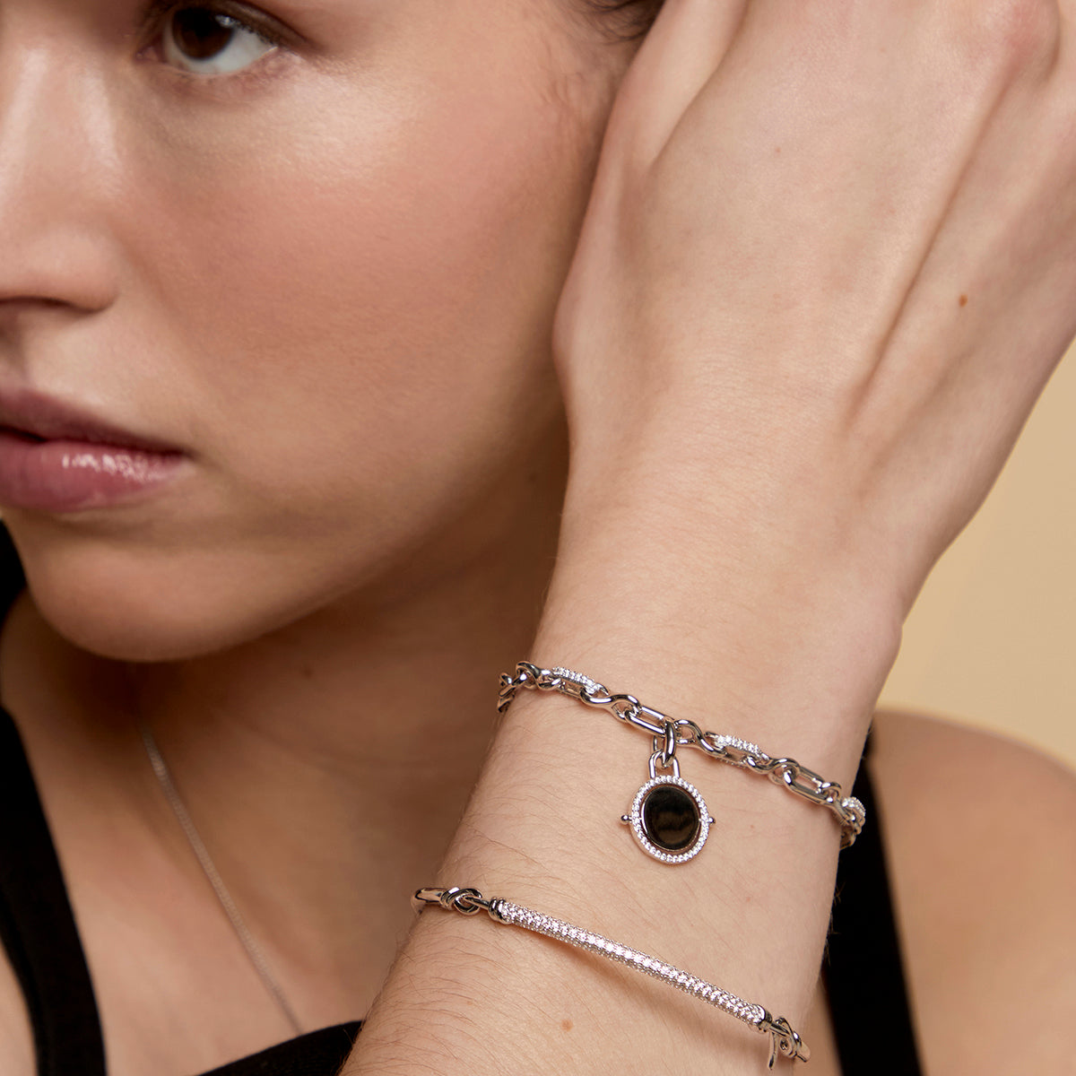 Pavé Chain Link Bracelet in Silver-Astrid & Miyu