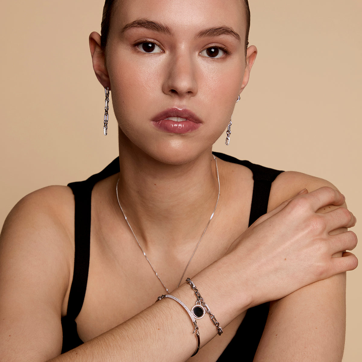Pavé Knot Bangle in Silver-Astrid & Miyu