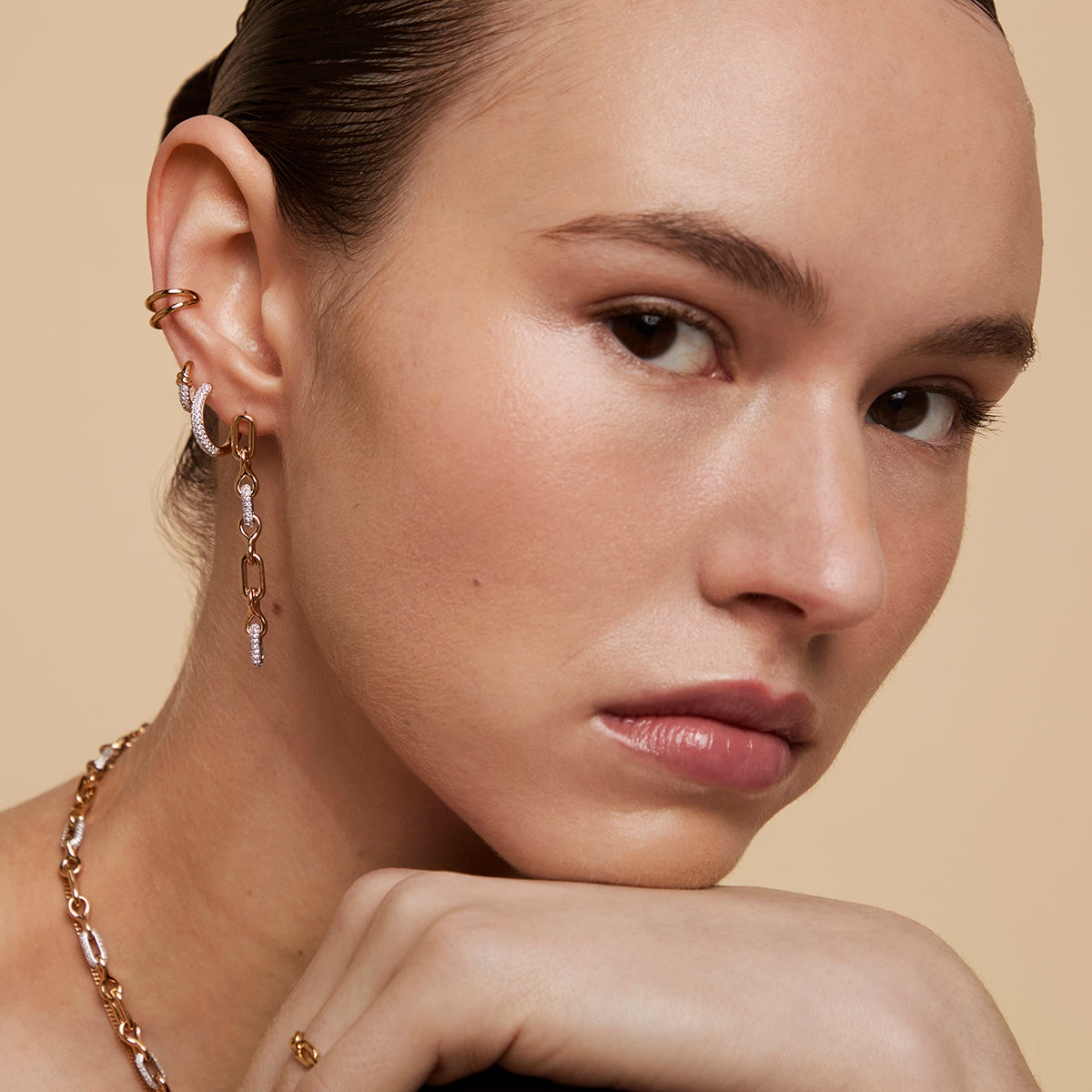 Pavé Essential Small Hoops in Gold-Astrid & Miyu