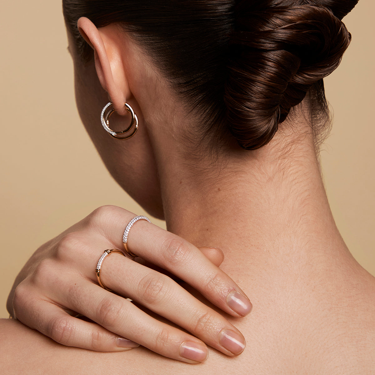 Pavé Essential Band Ring in Gold-Astrid & Miyu
