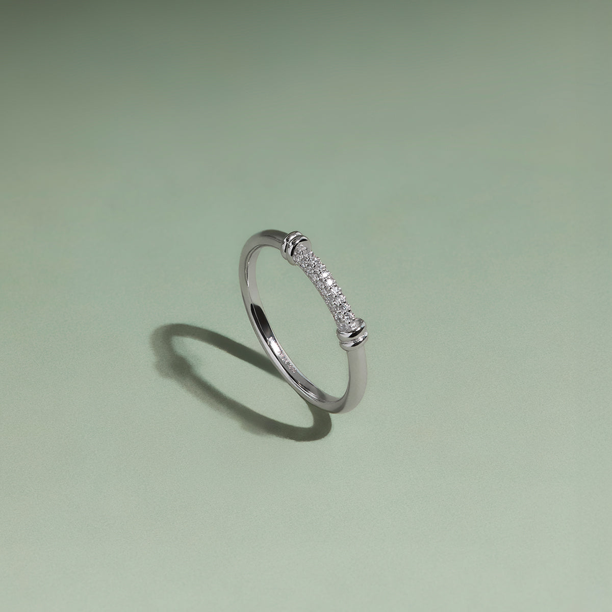 Pavé Knot Ring in Silver-Astrid & Miyu