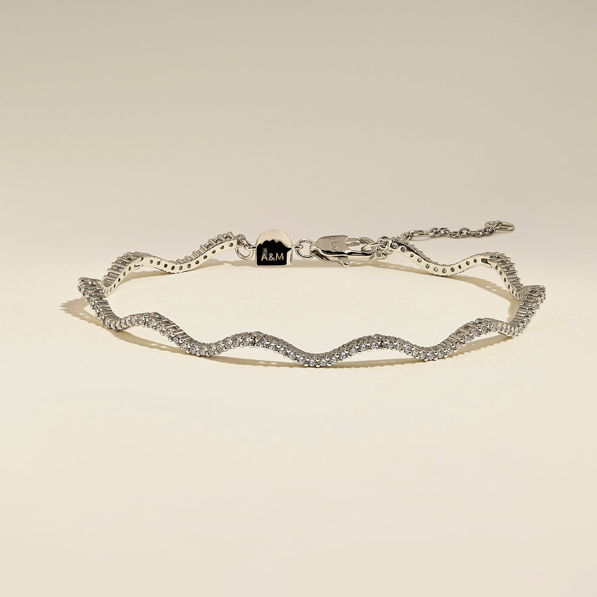 Scalloped Tennis Chain Bracelet in Silver-Astrid & Miyu