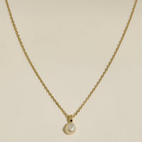 Pearl Pendant Necklace in Gold-Astrid & Miyu