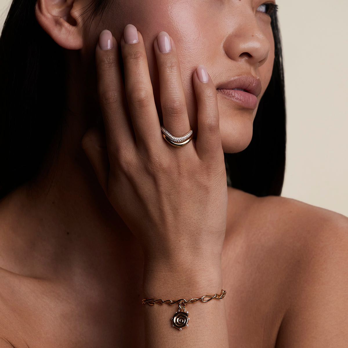 Solstice Clip Charm in Gold-Astrid & Miyu