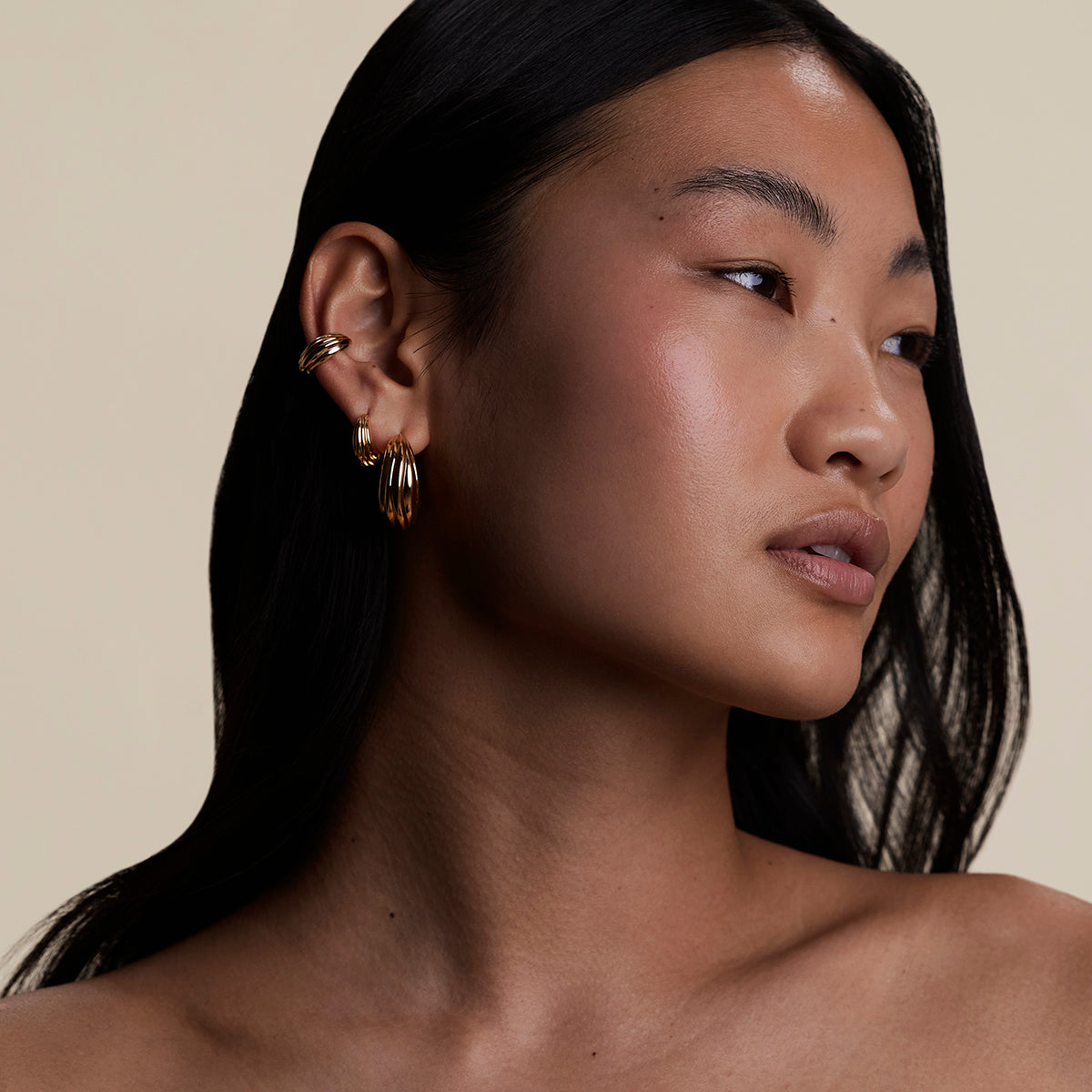 Ripple Wave Ear Cuff in Gold-Astrid & Miyu
