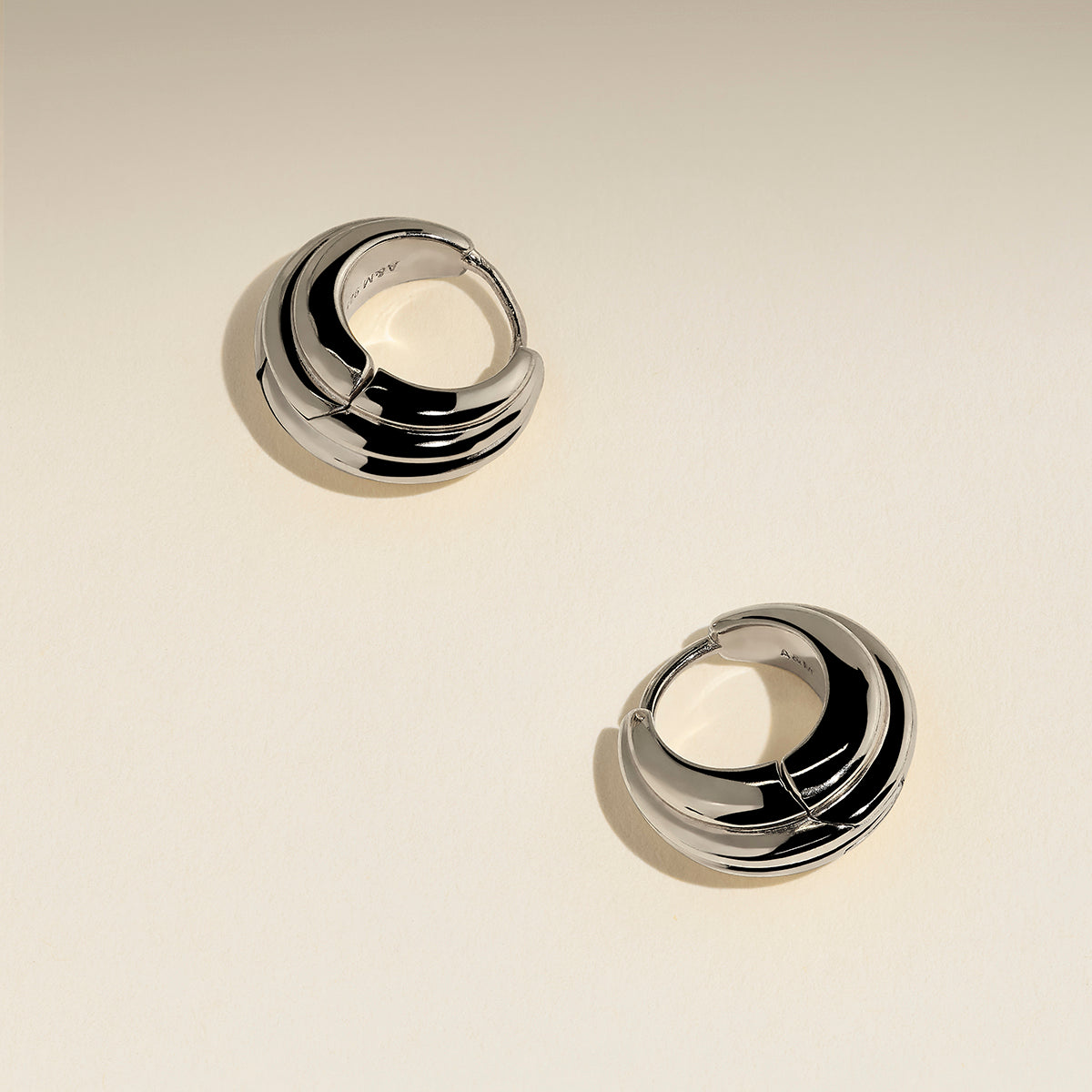 Ripple Wave Huggies in Silver-Astrid & Miyu