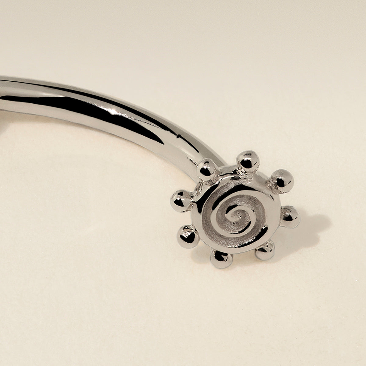 Solstice Rook Bar in Solid White Gold-Astrid & Miyu