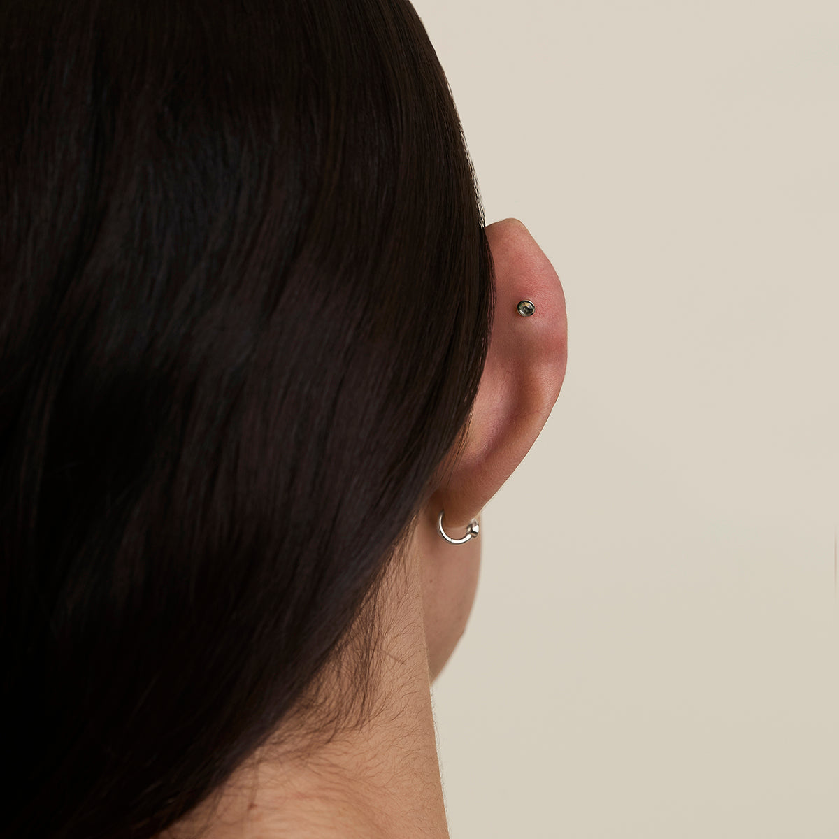 Green Sapphire Stackback™ in Solid White Gold-Astrid & Miyu