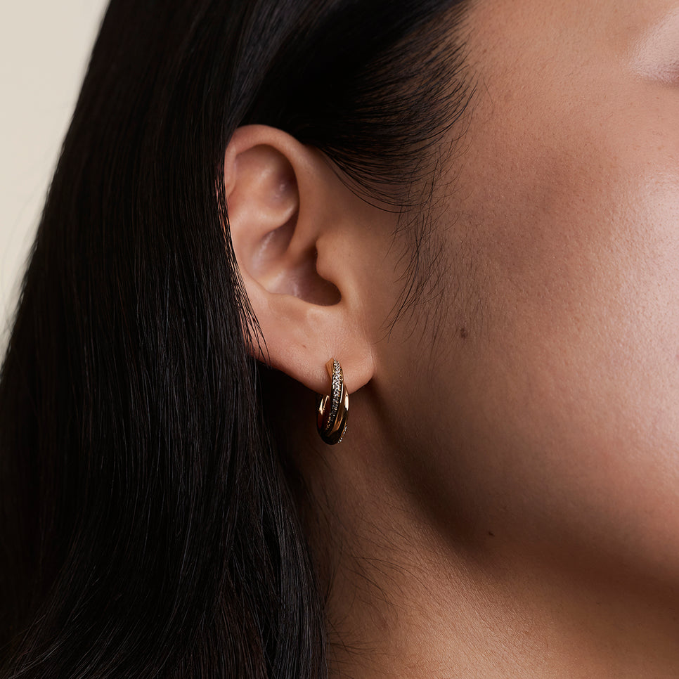 Crystal Cosmic Twist Medium Hoops in Gold-Astrid & Miyu