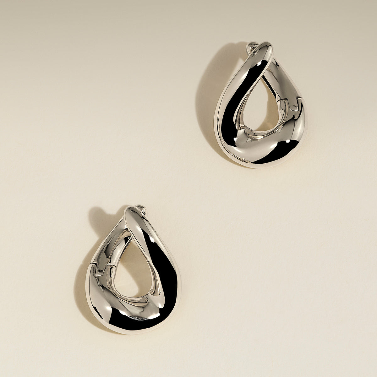 Molten Hoops in Silver-Astrid & Miyu