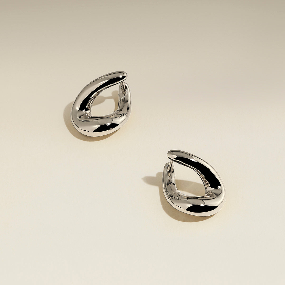 Molten Hoops in Silver-Astrid & Miyu