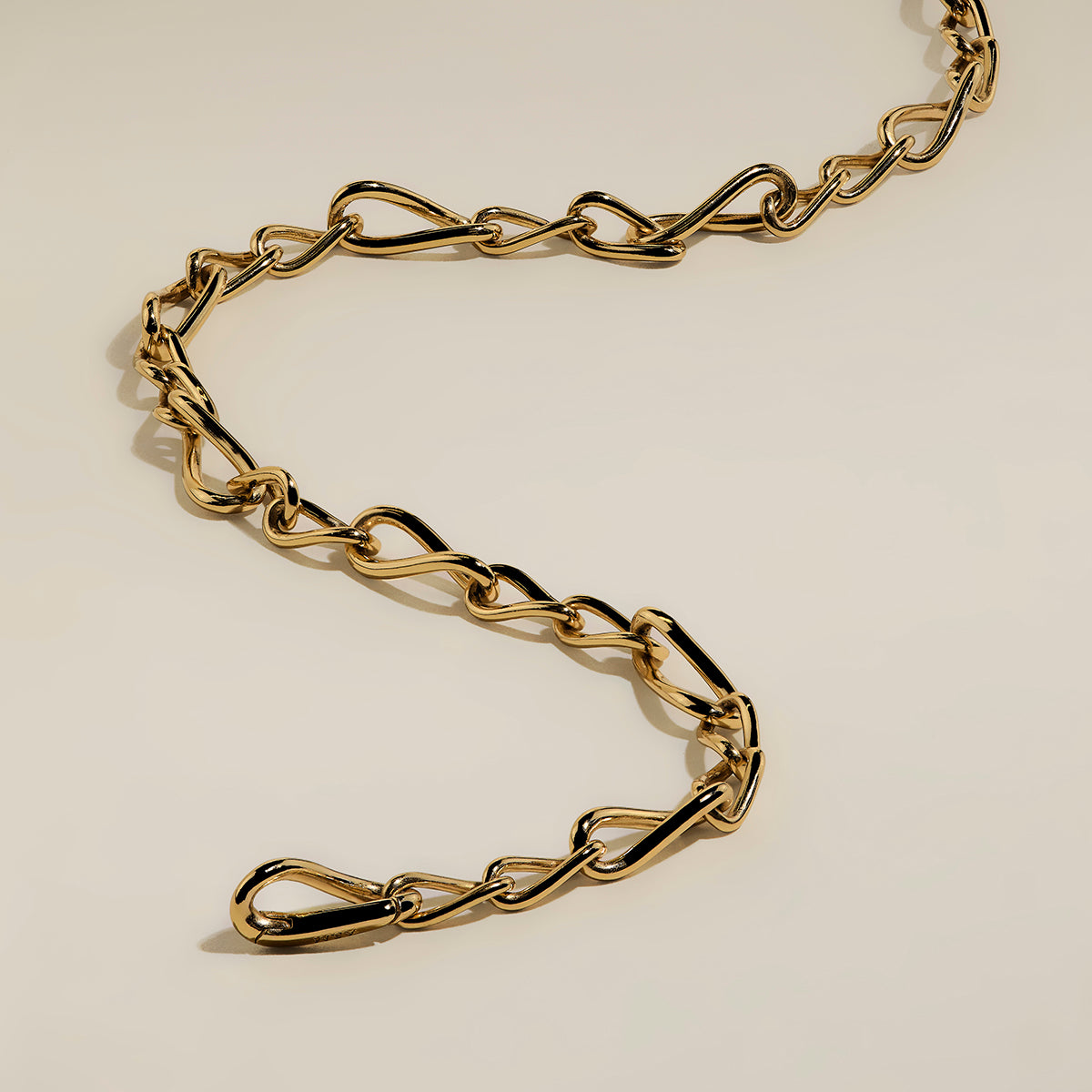 Infinite Slim Chain Necklace in Gold-Astrid & Miyu